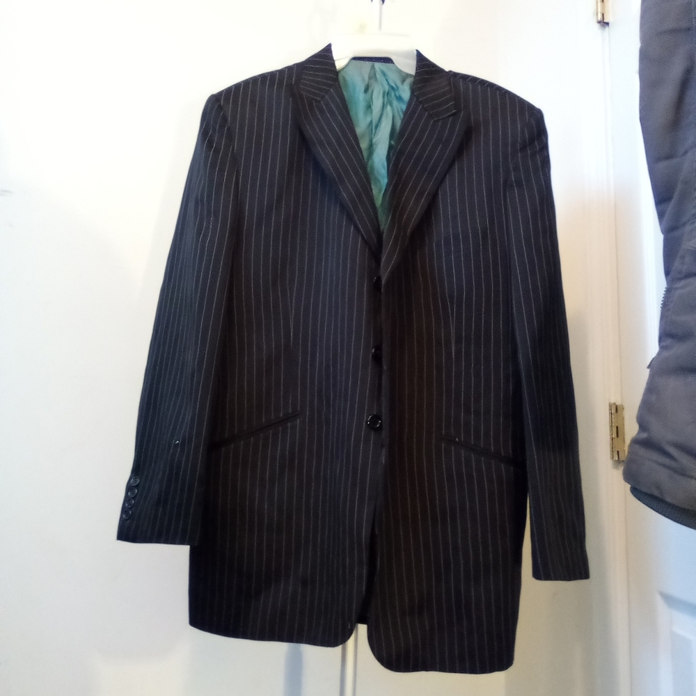 Large Midtown Men Suit Jacket